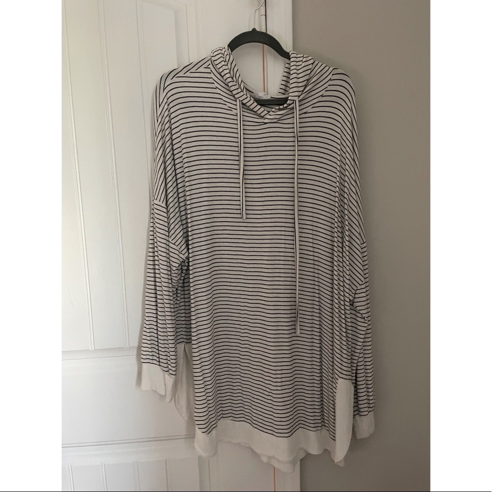 Supersoft oversized sweatshirt/pull over